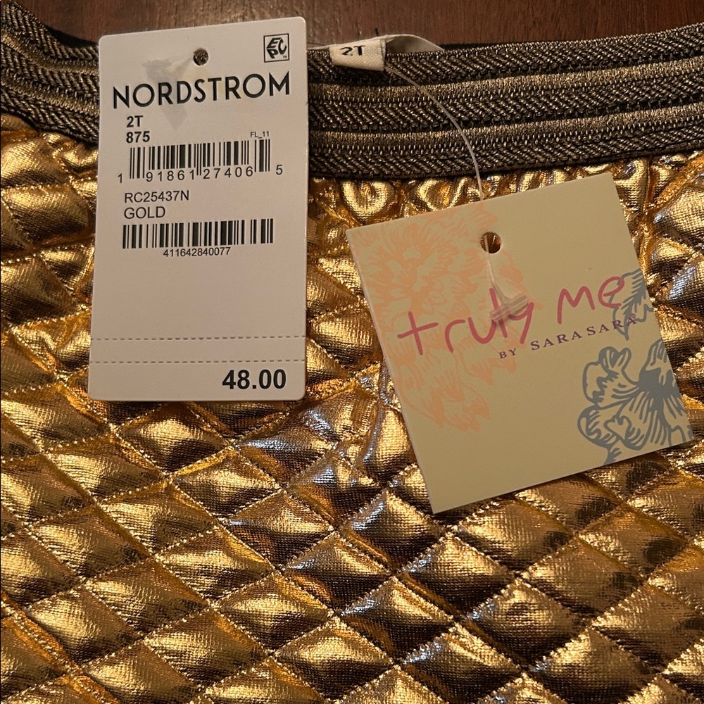 Truly Me Metallic Gold Diamond Quilted Mini Skirt - Picture 5 of 5